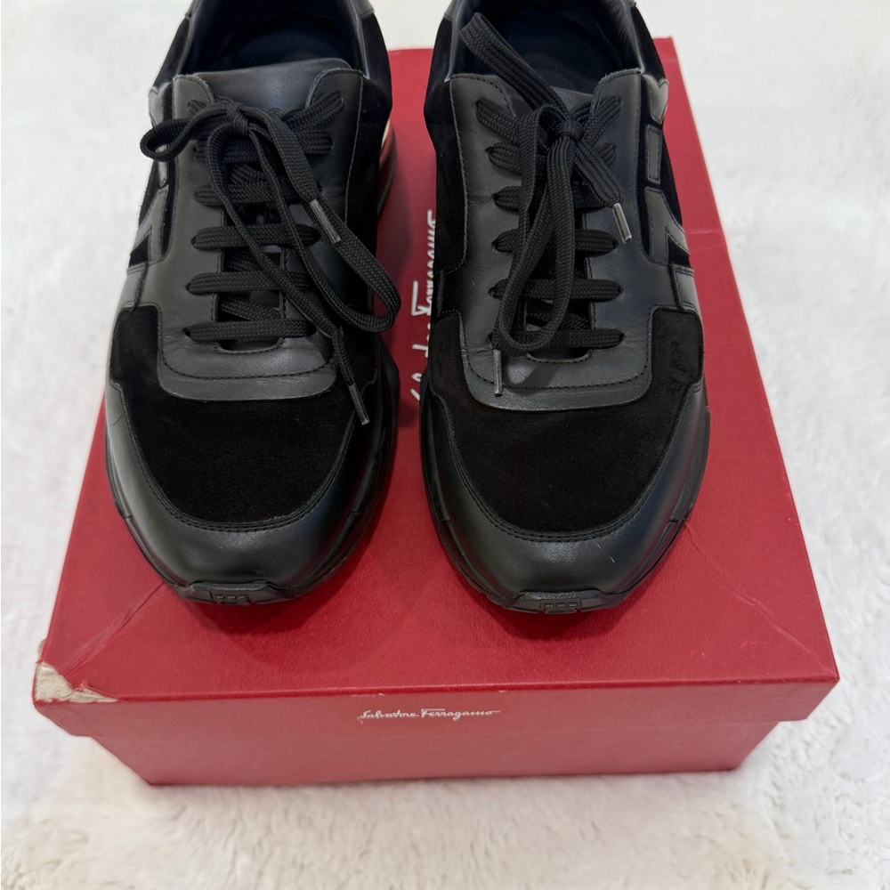 Salvatore Ferragamo Men's Black and Gray Sneakers